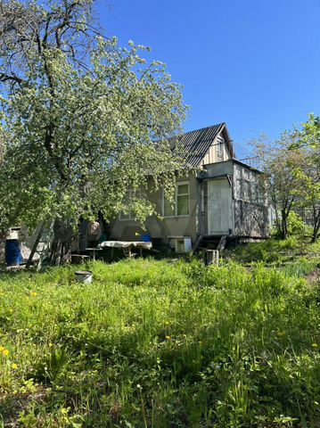 Дача 20 м² на участке 6 сот.