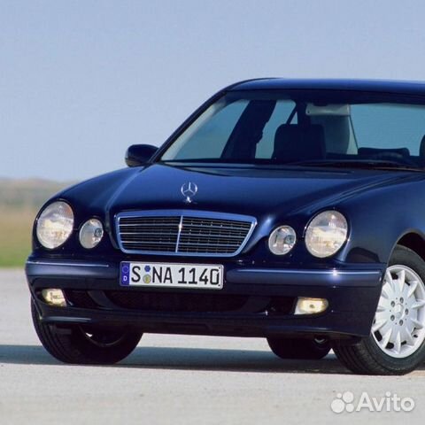 Бампер передний в цвет Mercedes E-Class W210