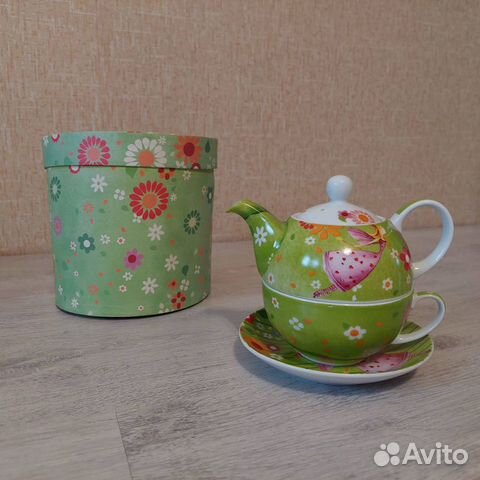 Чашка и чайник