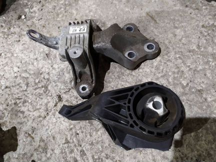 Опора двигателя Шевроле Круз