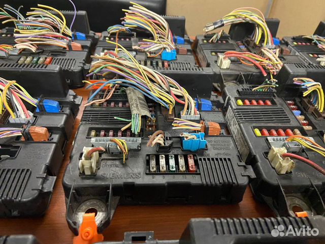 Блок предохранителей renault megane 2 scenic 2 бу