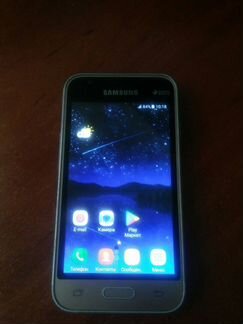 Samsung Galaxy j1 mini prime и ещё один телефон