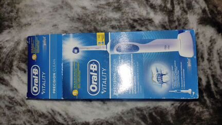 Зубная щетка oral b vitality