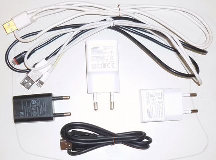 Разные сетевые и авто-адаптеры и кабеля, цены от: