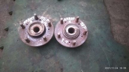 Ступица передняя.Mitsubishi Galant 9.2008г