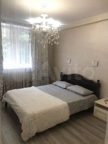 2-к. квартира, 54 м², 1/5 эт.