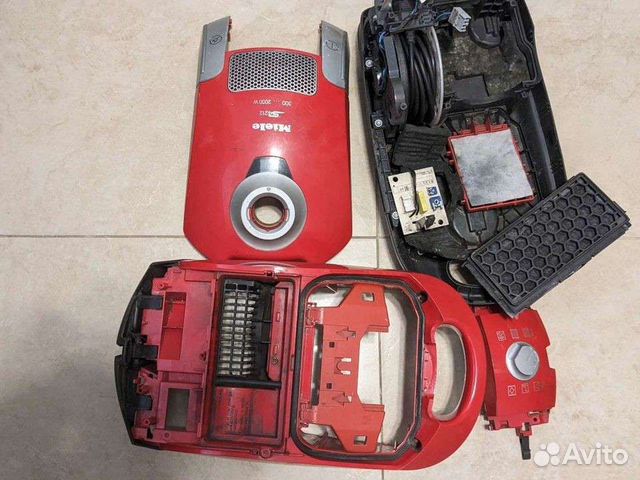 Продам комплектующие к пылесосу Miele S4***, S5***