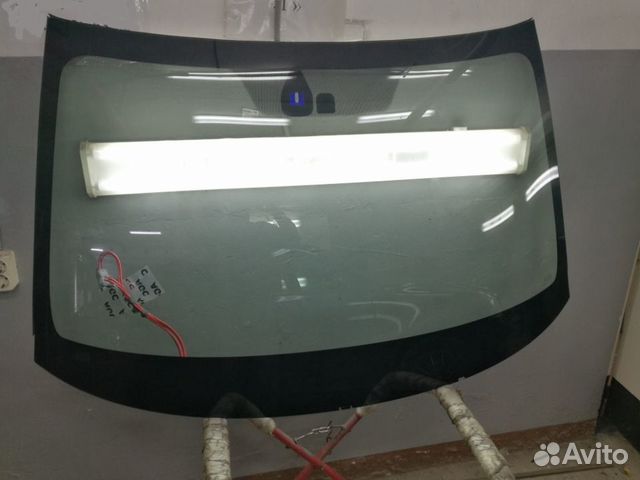 Лобовое стекло для Mitsubish L200 pajero sport 16