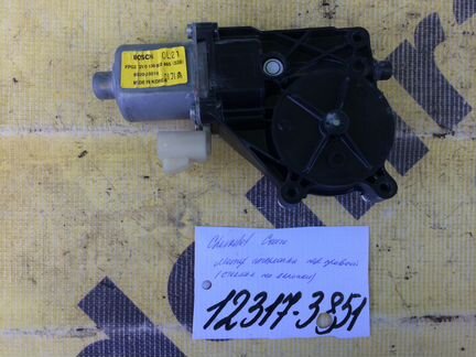 Моторчик стеклоп. правый передний Chevrolet Cruze