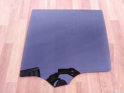 Стекло задней левой двери Mercedes X204 GLK