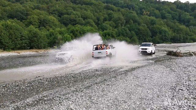 Джиппинг (экскурсии)