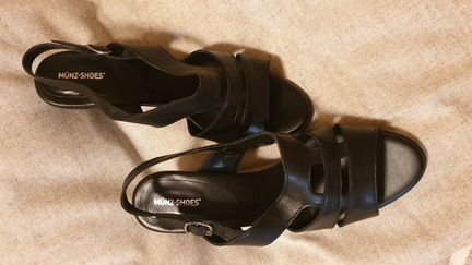 Босоножки Thomas Munz 39р кожа