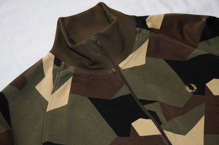 Fred Perry Олимпийка