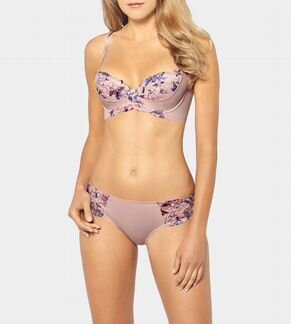 Бюстгальтер Triumph Amourette Charm WP новый