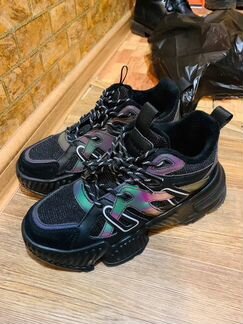 Кроссовки Strobbs женские