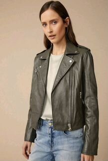 Куртка witchery