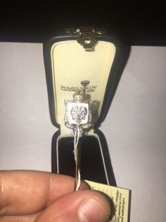 Булавка герб РФ золотая с бриллиантами