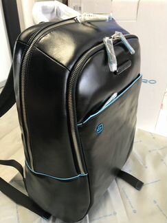 Стильный рюкзак из телячьей кожи Piquadro