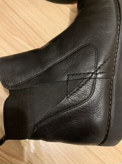 Ботинки женские (36 размер)