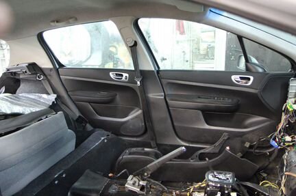 Пластик салона пежо 307