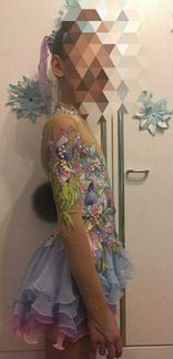 Костюм для фигурного катания