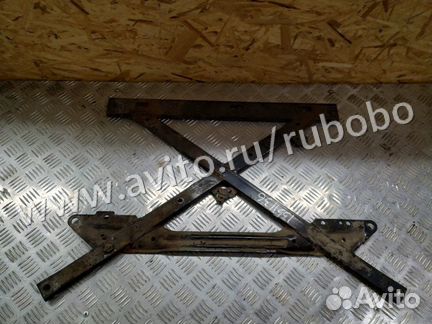 Кронштейн Audi A5 8T cdhb 2010