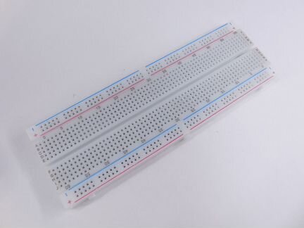 Макетная плата 830 контактов
