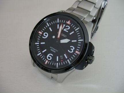 Часы Seiko SRP027