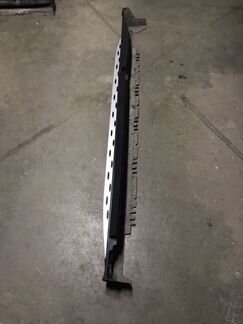 Подножка правая GLE c292