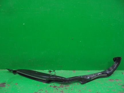 Уплотнитель багажника левая Nissan X-Trail T32 15г