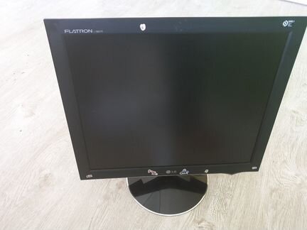 Монитор LG