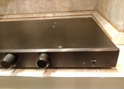 Bryston B-60. High-End интегральный усилитель