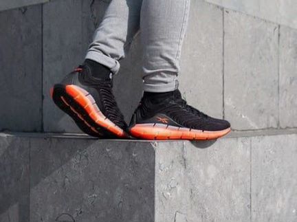 Кроссовки Reebok