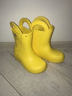 Резиновые сапожки crocs