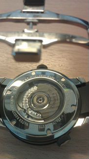 Продам часы Tiffany Mark T57