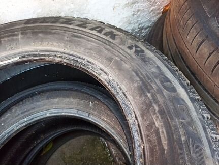Одна шина 215 65 R16 Bridgestone Blizzak Revo GZ