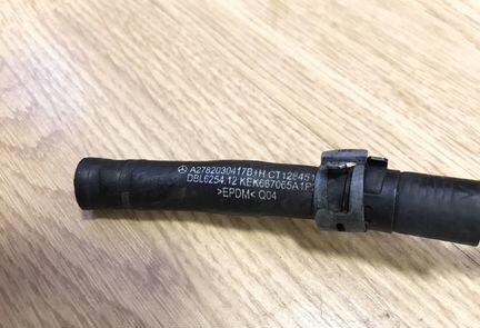 Вентиляционная трубка Mercedes