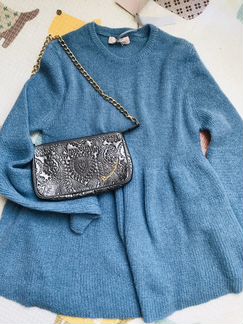 Тёплый свитер