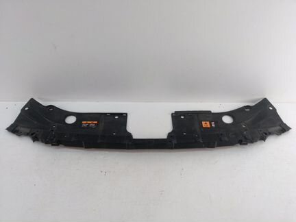 Накладка замка капота передняя верхняя Mazda Cx-5