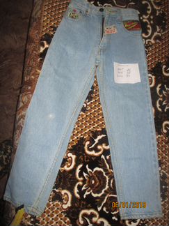 Джинсы светлые, плотные
