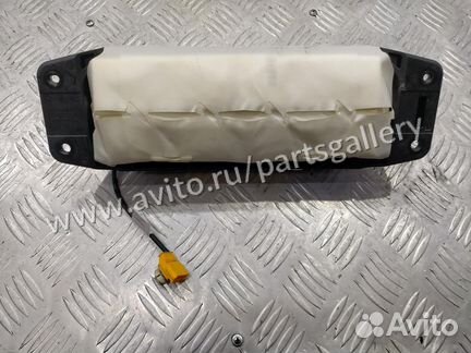 Подушка безопастности переднего пассажира Mercedes