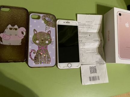 Телефон iPhone 7