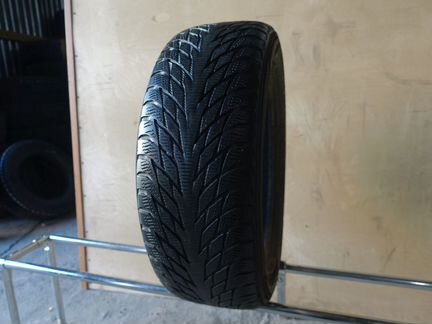 215 55 17 Nokian Hakkapeliitta R2 37VB XL