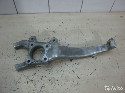 Кулак передний правый 4320153010 VW Polo (Sed RUS)