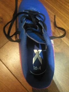 Футбольные бутсы адидас