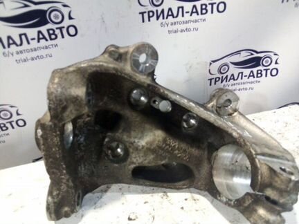 Кулак поворотный левый под ABS Bmw F30 (Ф30)