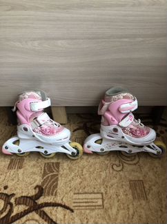 Роликовые коньки