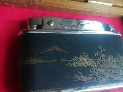 Редкая музыкальная зажигалка Принц