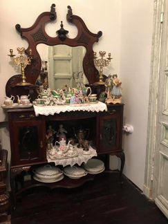 Комод с зеркалом антикварный.Англия