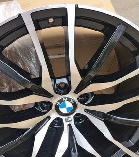 Новые диски для бмв Х7 R20 742 стиль